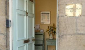 Peaseblossom House, a charming Grade II Listed Building, in a great location in Alnwick
